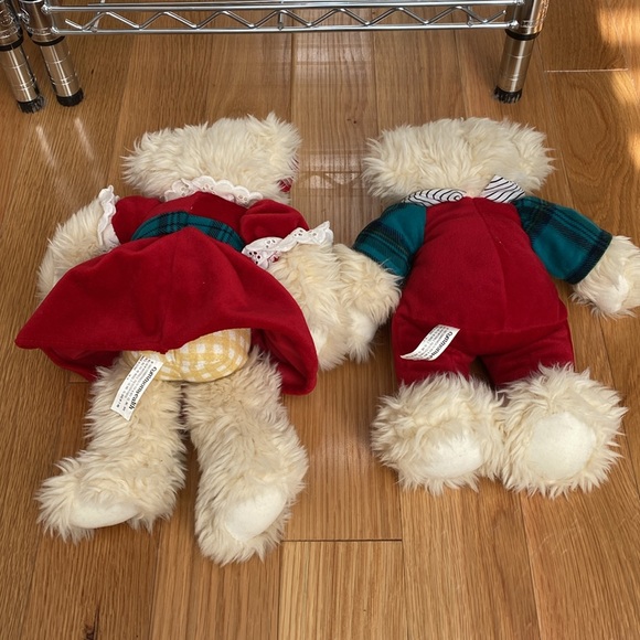 Vintagee Commonwealth Christmas Bears - Picture 6 of 6